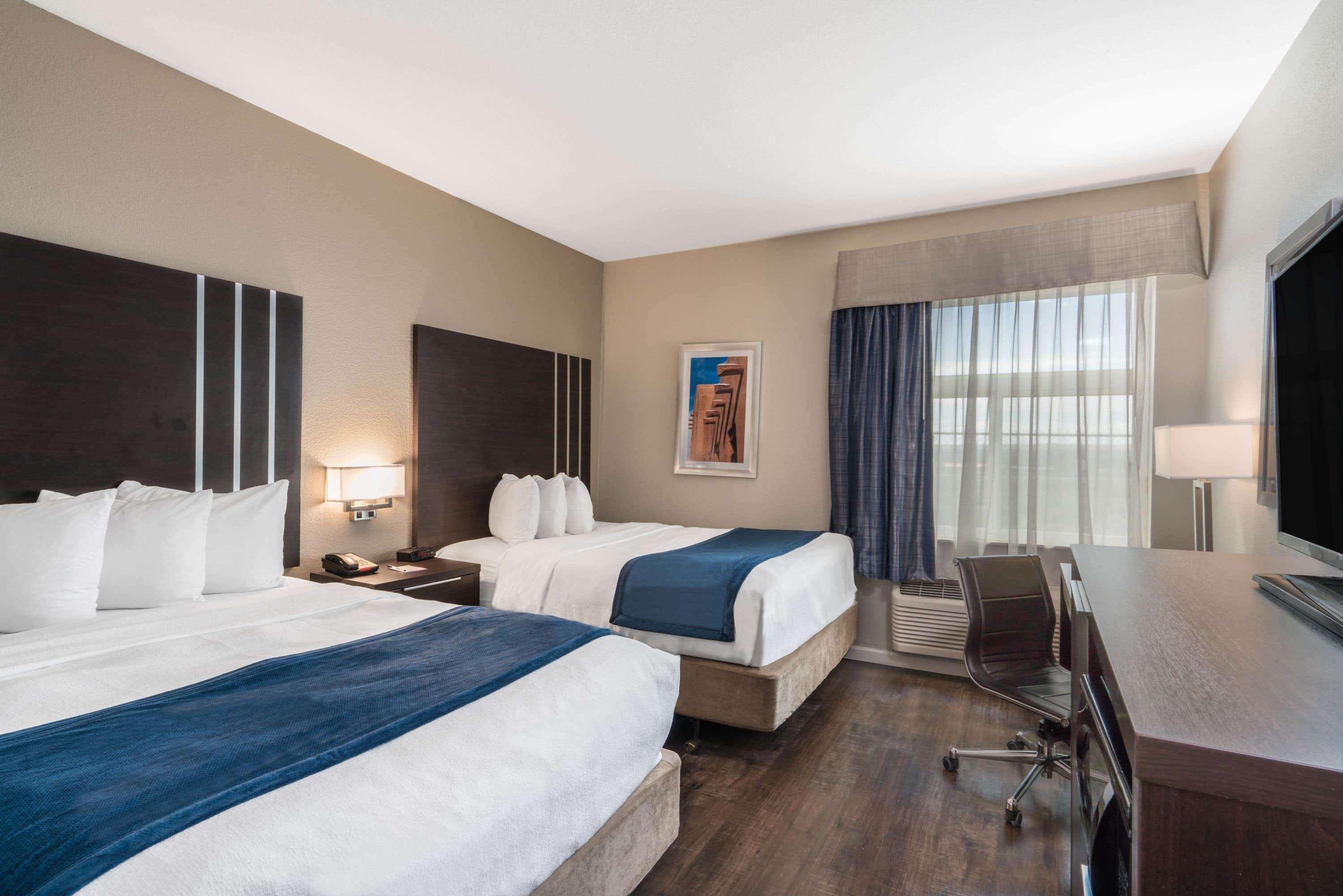 Baymont By Wyndham Airport Hotel Albuquerque