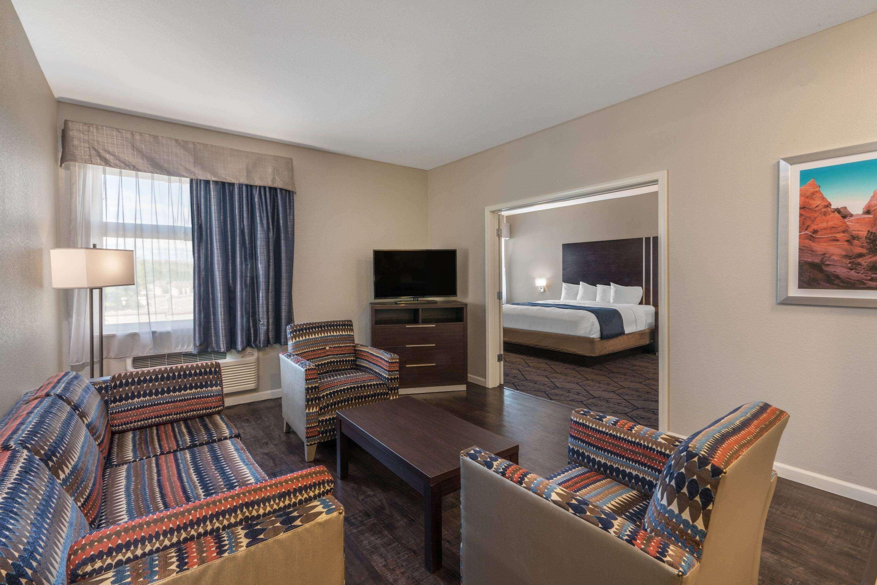 Baymont By Wyndham Airport Albuquerque