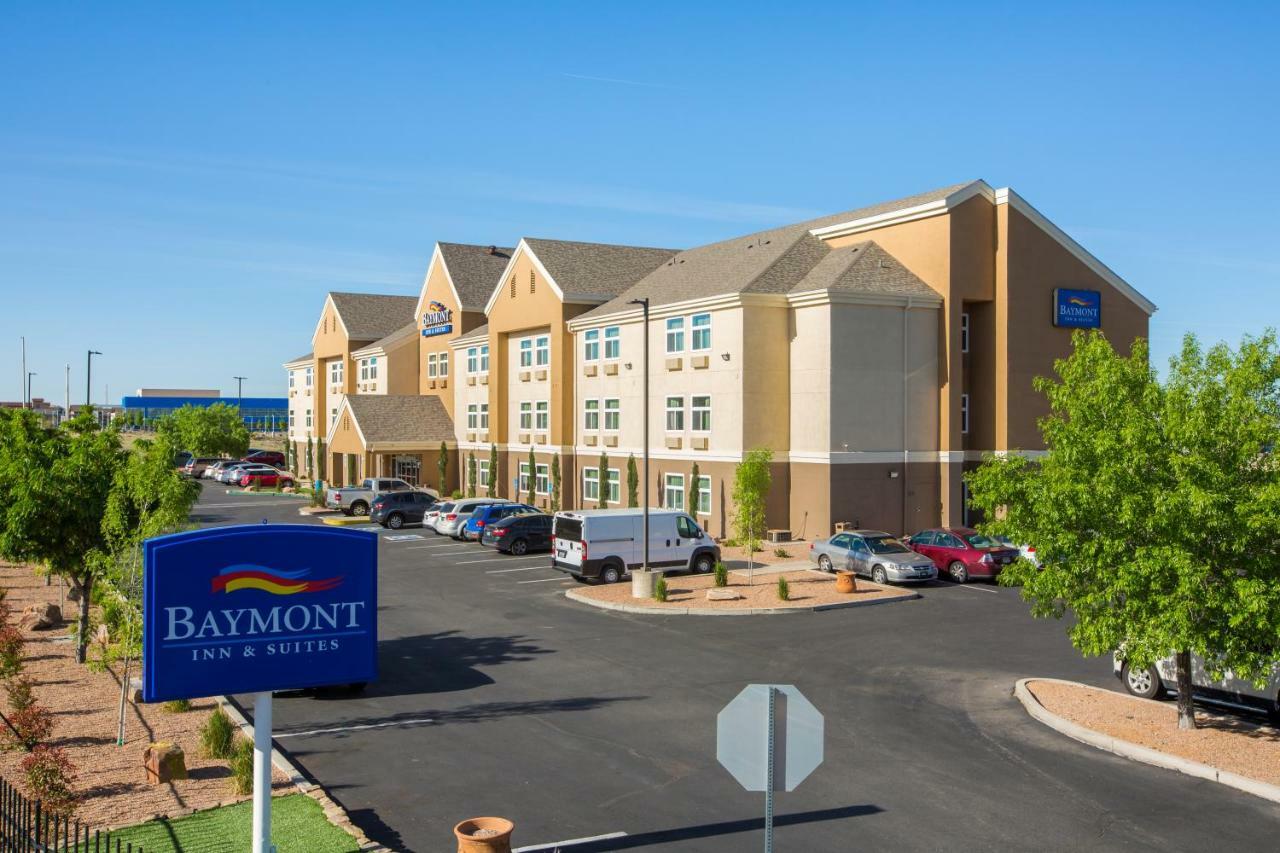 Baymont By Wyndham Airport Hotel