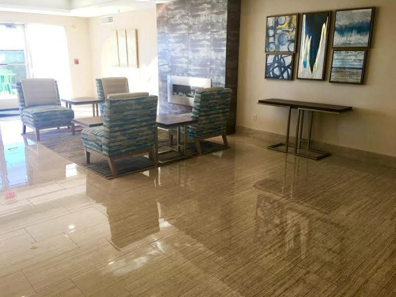 Baymont By Wyndham Airport Hotel Albuquerque