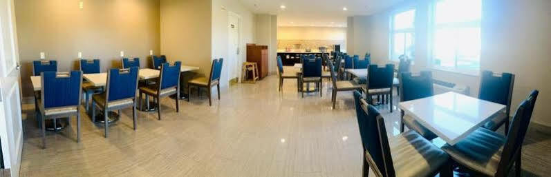 Baymont By Wyndham Airport